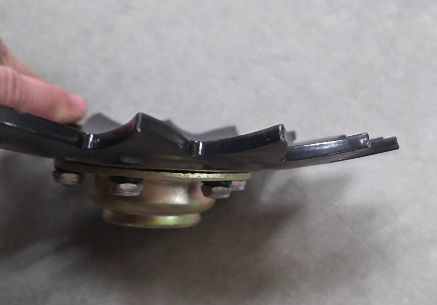 8" Notched Covering Disc Kit with Hardware